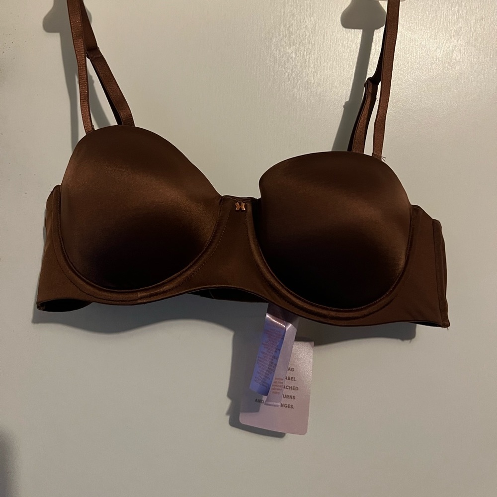 BRAND NEW - Core Microfiber Strapless Bra - Savage X Fenty